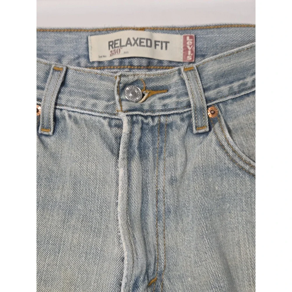 Y2K Levis 550 Cut Off Bermuda Jort Shorts 32 X 13 Light Wash Distressed Relaxed